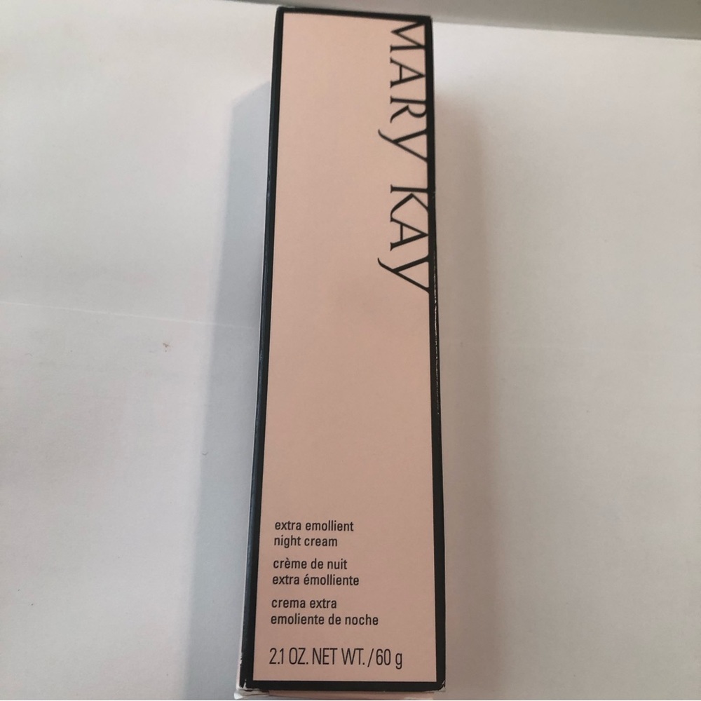 NIB Mary Kay Extra Emollient Night Cream - Picture 5 of 10
